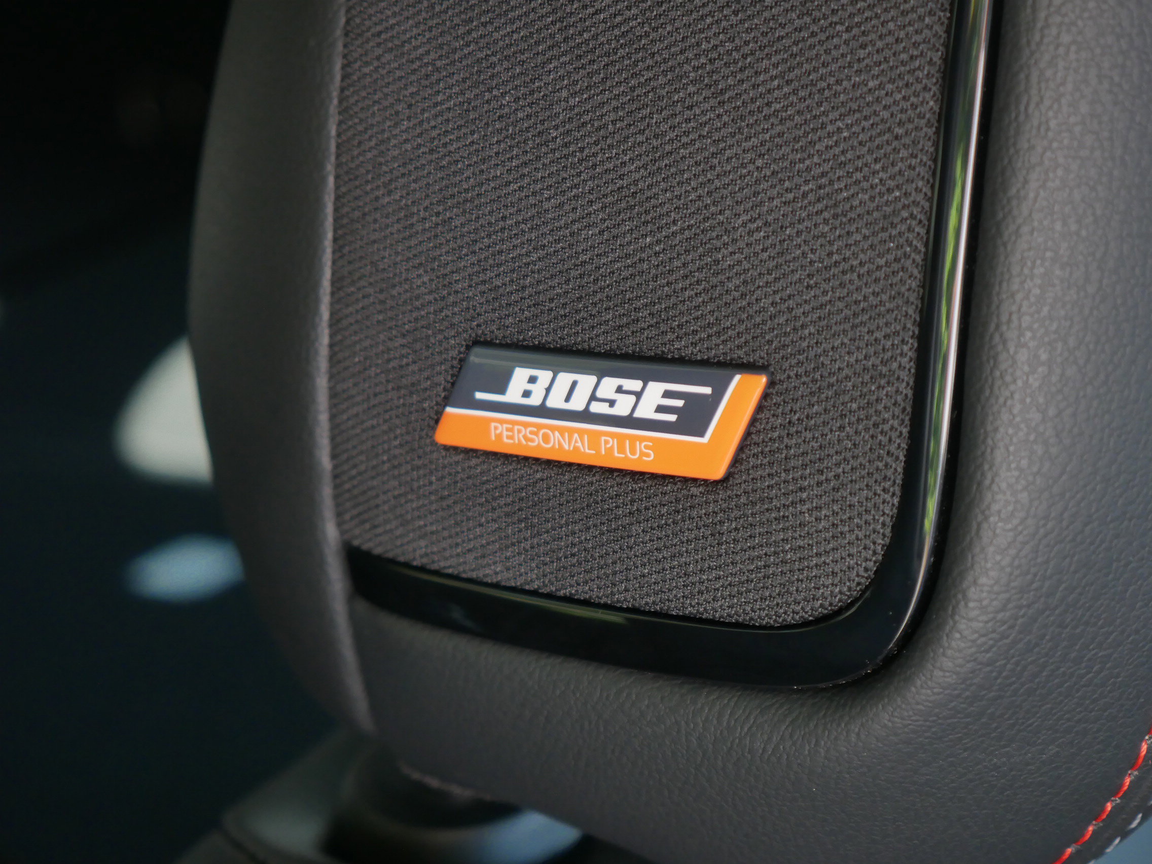 New 2025 Nissan Kicks SR w/ SR Premium Package image 26