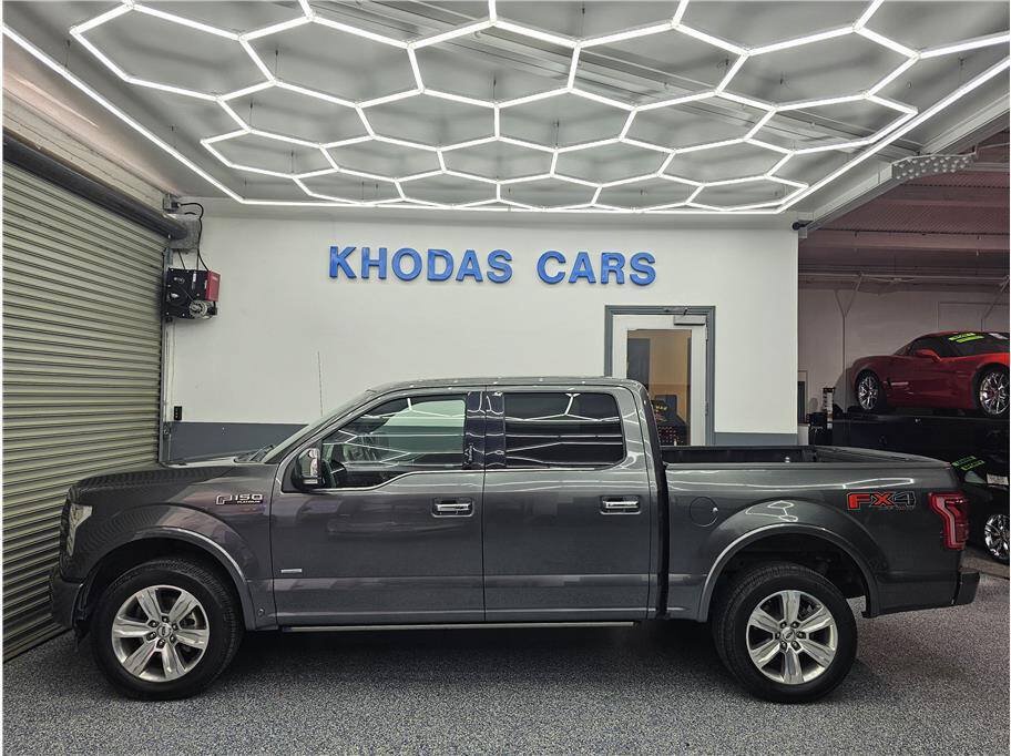 Used 2017 Ford F150 Platinum w/ Equipment Group 701A Luxury