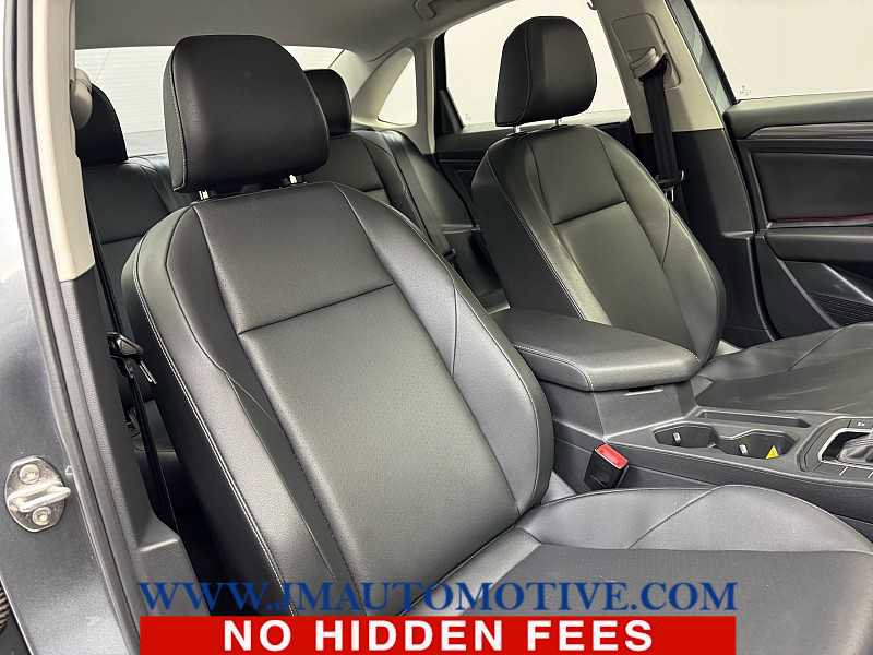 Used 2019 Volkswagen Jetta SEL image 21