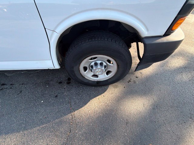 Used 2021 Chevrolet Express 2500 w/ Driver Convenience Package RWD image 36