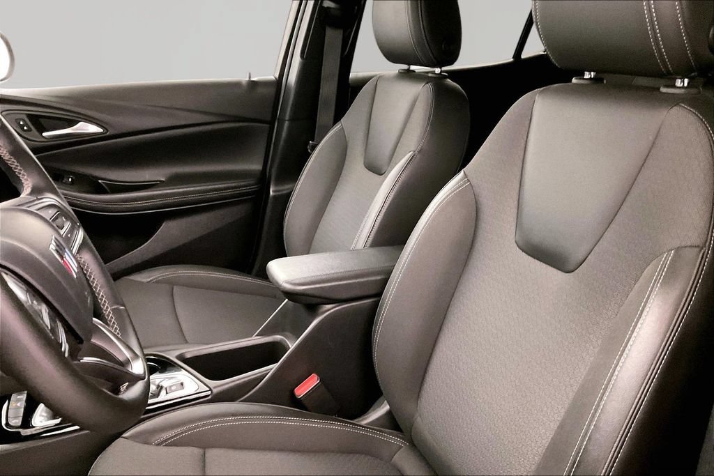 Used 2025 Buick Encore GX Preferred FWD image 17