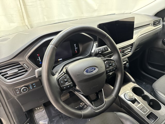 Used 2025 Ford Escape SE FWD image 25