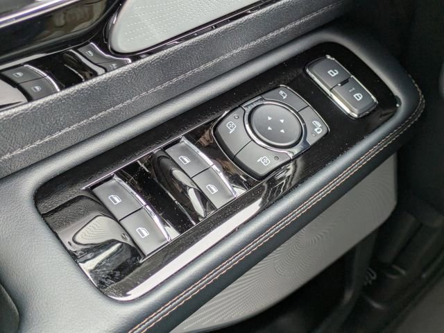 New 2025 Lincoln Aviator Reserve w/ Luxury Package image 22