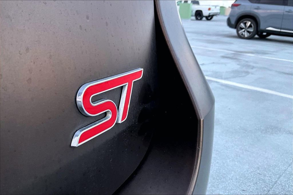 Used 2023 Ford Explorer ST w/ Equipment Group 401A image 34