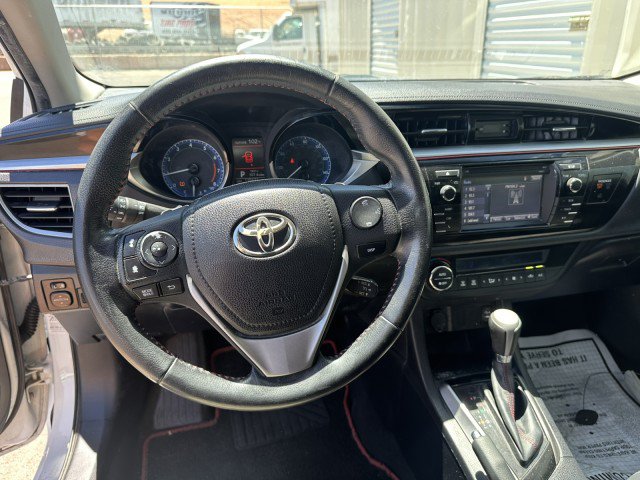 Used 2016 Toyota Corolla S Special Edition FWD image 6