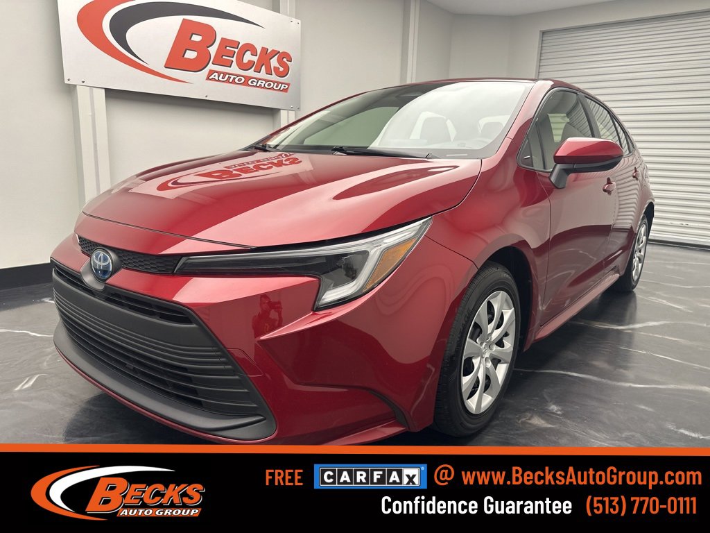 Used 2023 Toyota Corolla LE image 1