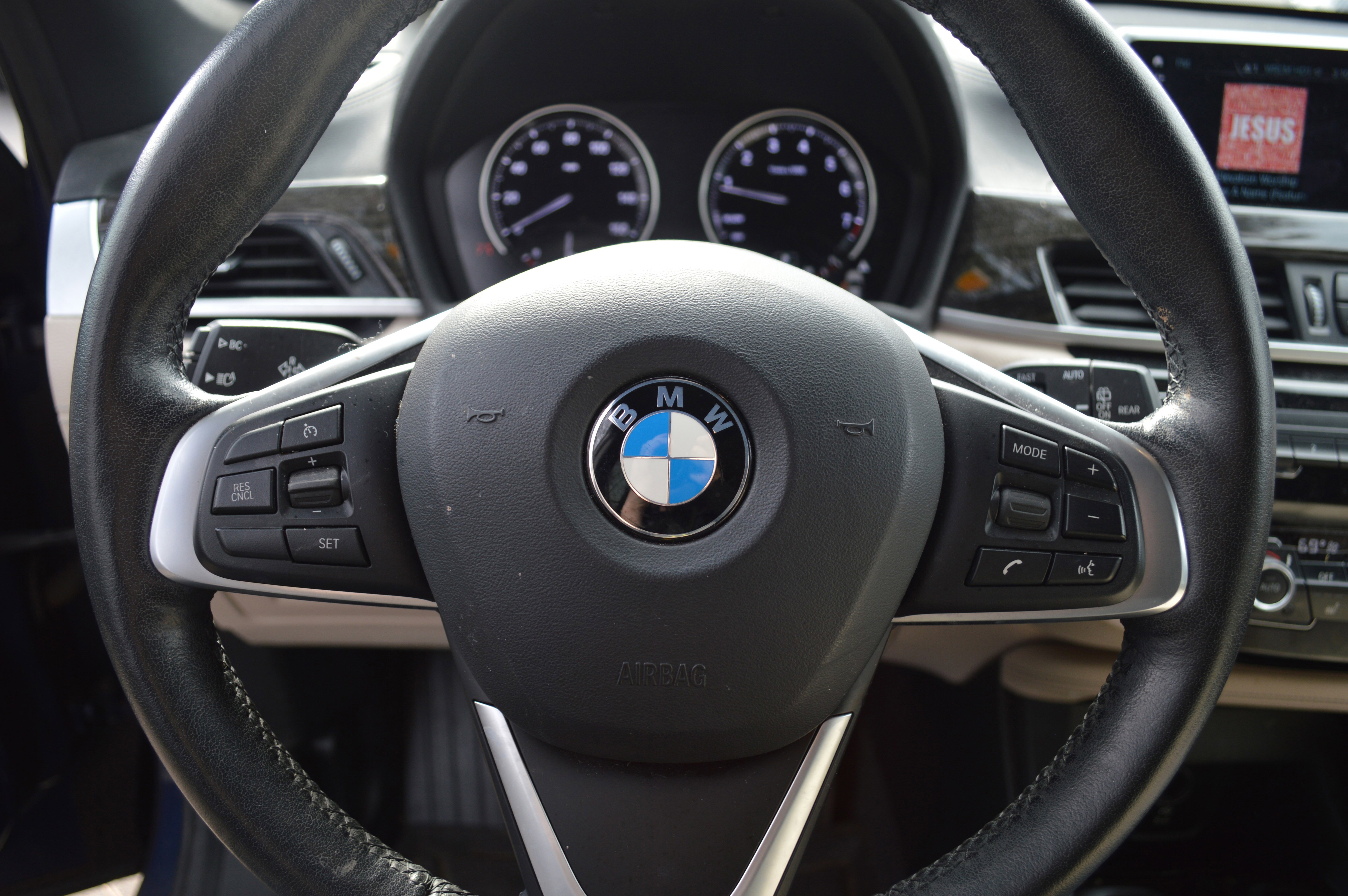 Used 2020 BMW X1 xDrive28i w/ Convenience Package image 12