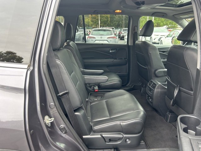 Used 2019 Honda Pilot Elite image 17