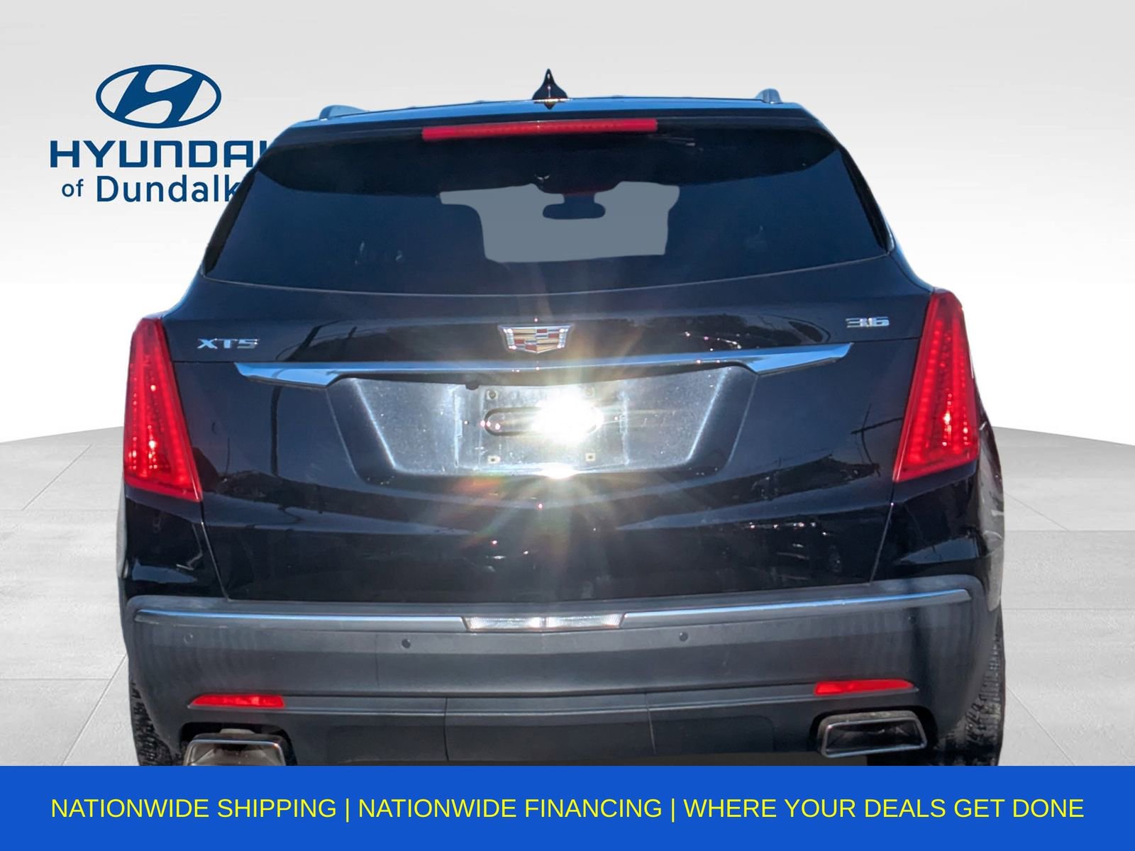 Used 2017 Cadillac XT5 Luxury w/ Driver Awareness Package image 5