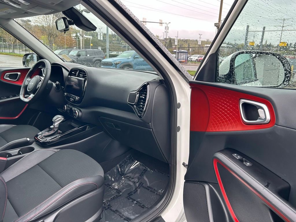 Used 2023 Kia Soul GT-Line image 15