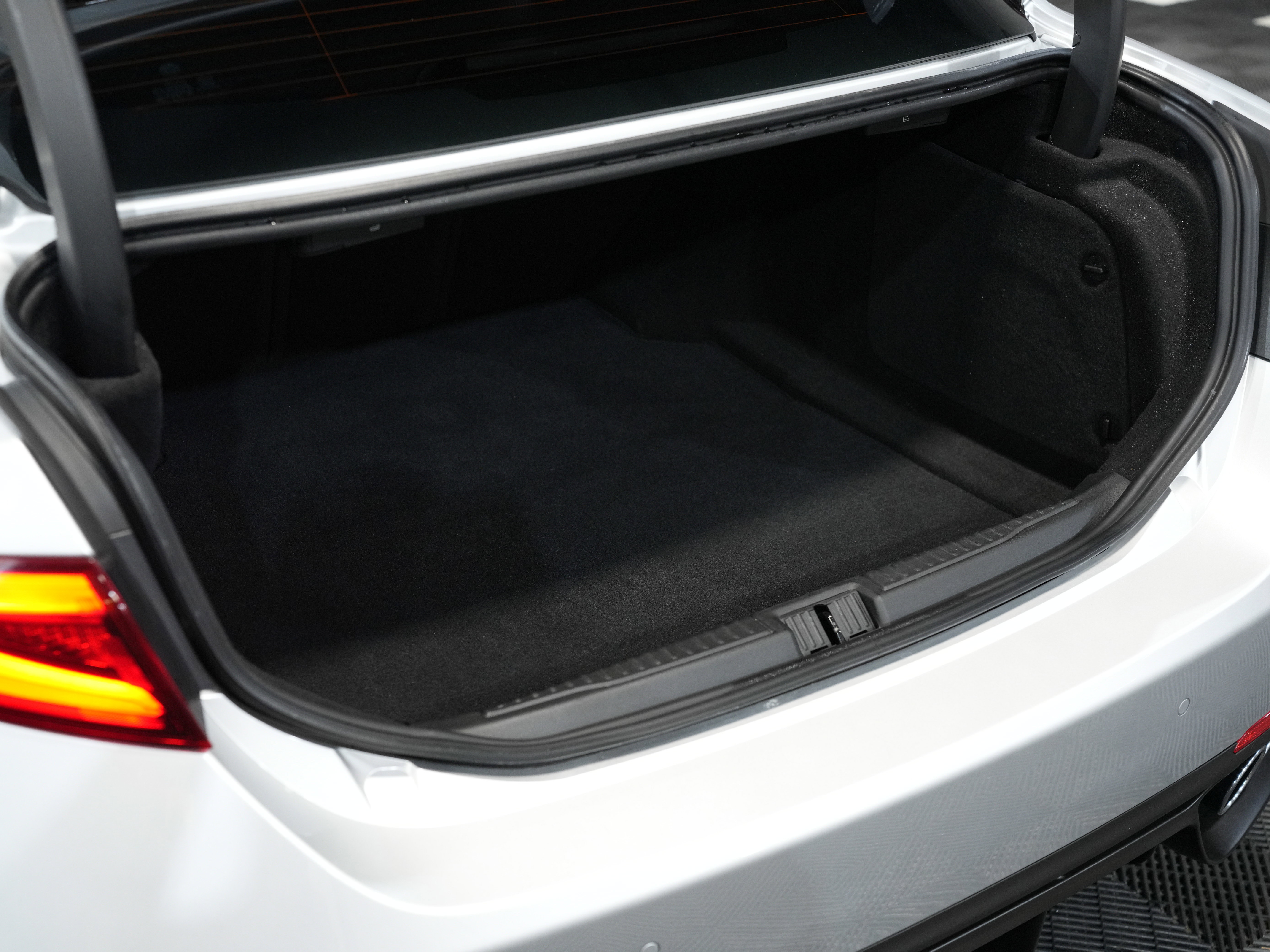 Used 2020 Alfa Romeo Giulia Quadrifoglio w/ Nero Edizione image 57