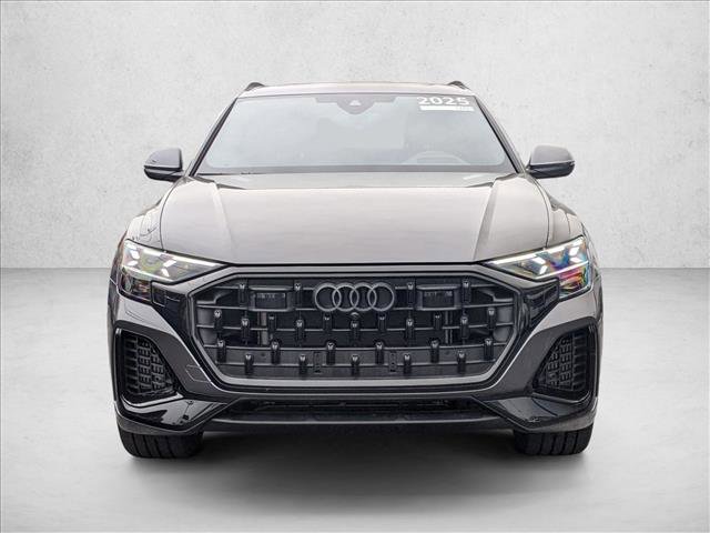Certified 2025 Audi Q8 Prestige image 2