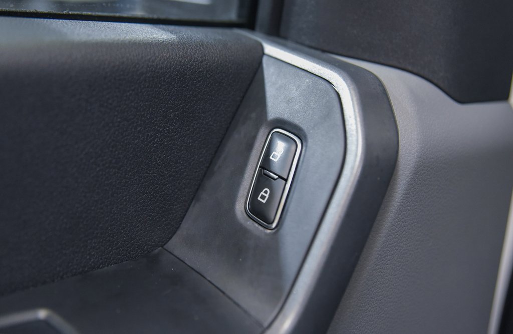 Used 2023 Ford F250 XLT w/ FX4 Off-Road Package image 15