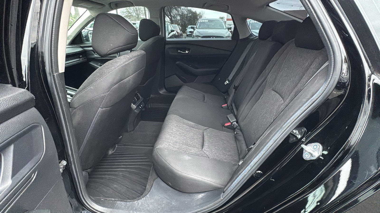 Used 2025 Honda Accord SE image 16