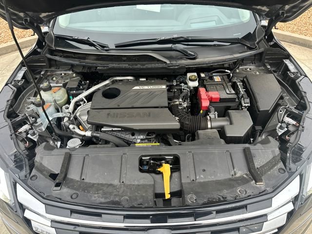Used 2025 Nissan Rogue SL w/ Tech Package image 22
