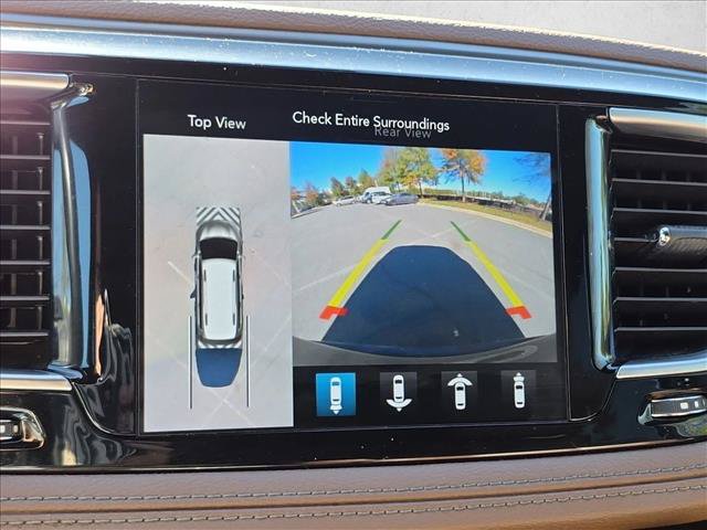 Used 2020 Chrysler Pacifica Limited w/ Advanced Safetytec Group FWD image 14