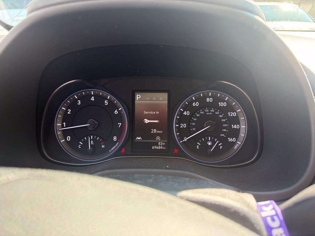Used 2022 Hyundai Kona SE FWD image 2