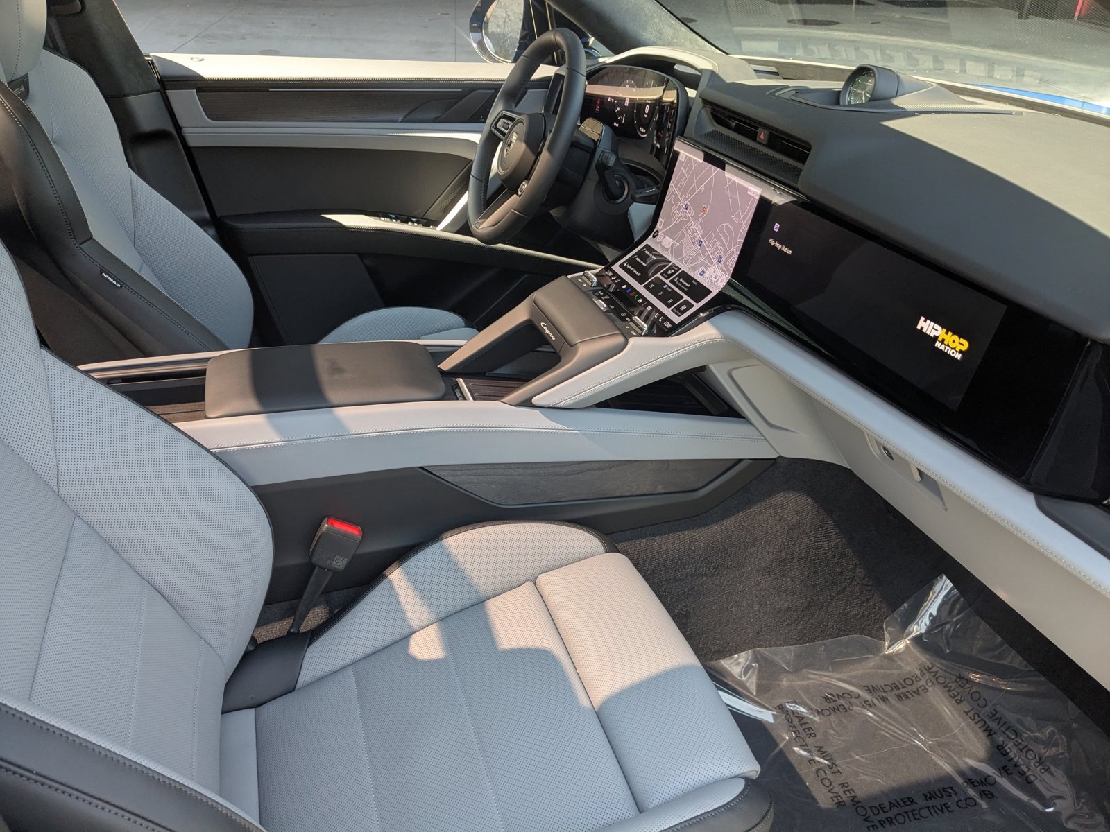 New 2026 Porsche Cayenne Turbo Electric AWD/4WD image 27