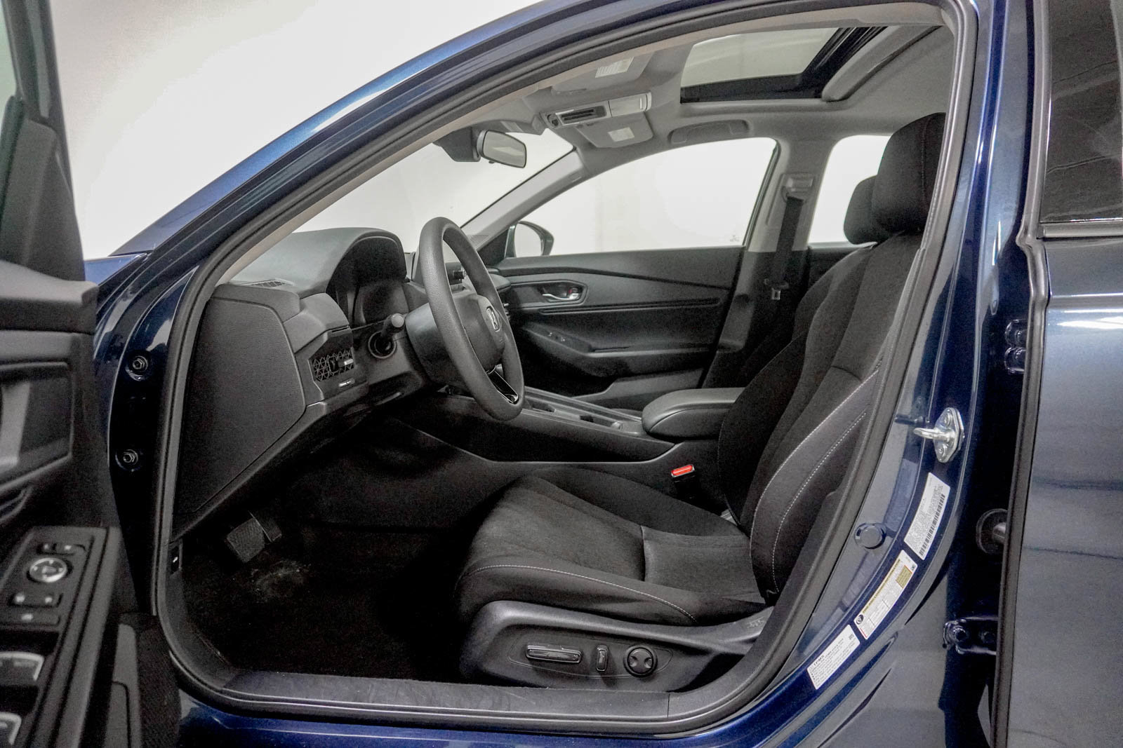 Used 2024 Honda Accord EX image 20