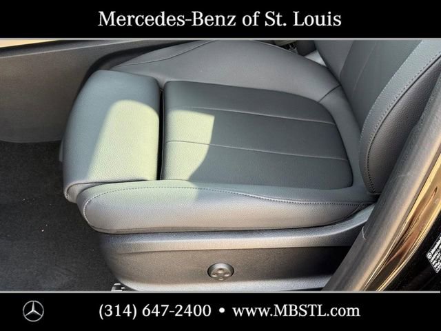 Certified 2026 Mercedes-Benz GLB 250 4MATIC image 16