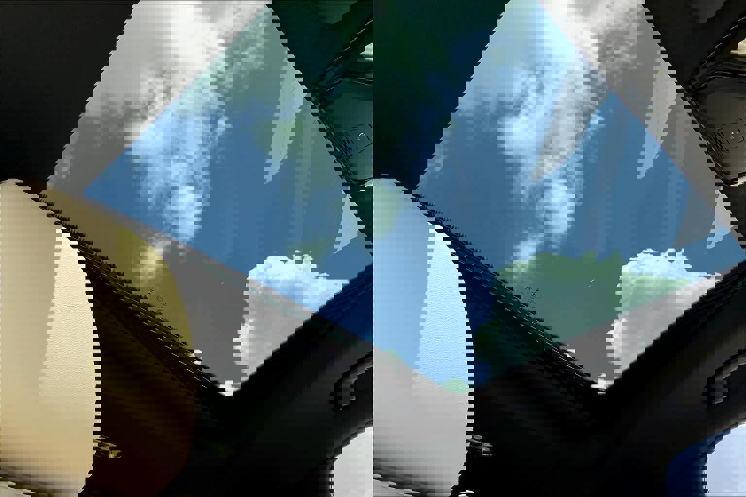 Used 2021 BMW 330i Sedan w/ Premium Package image 25