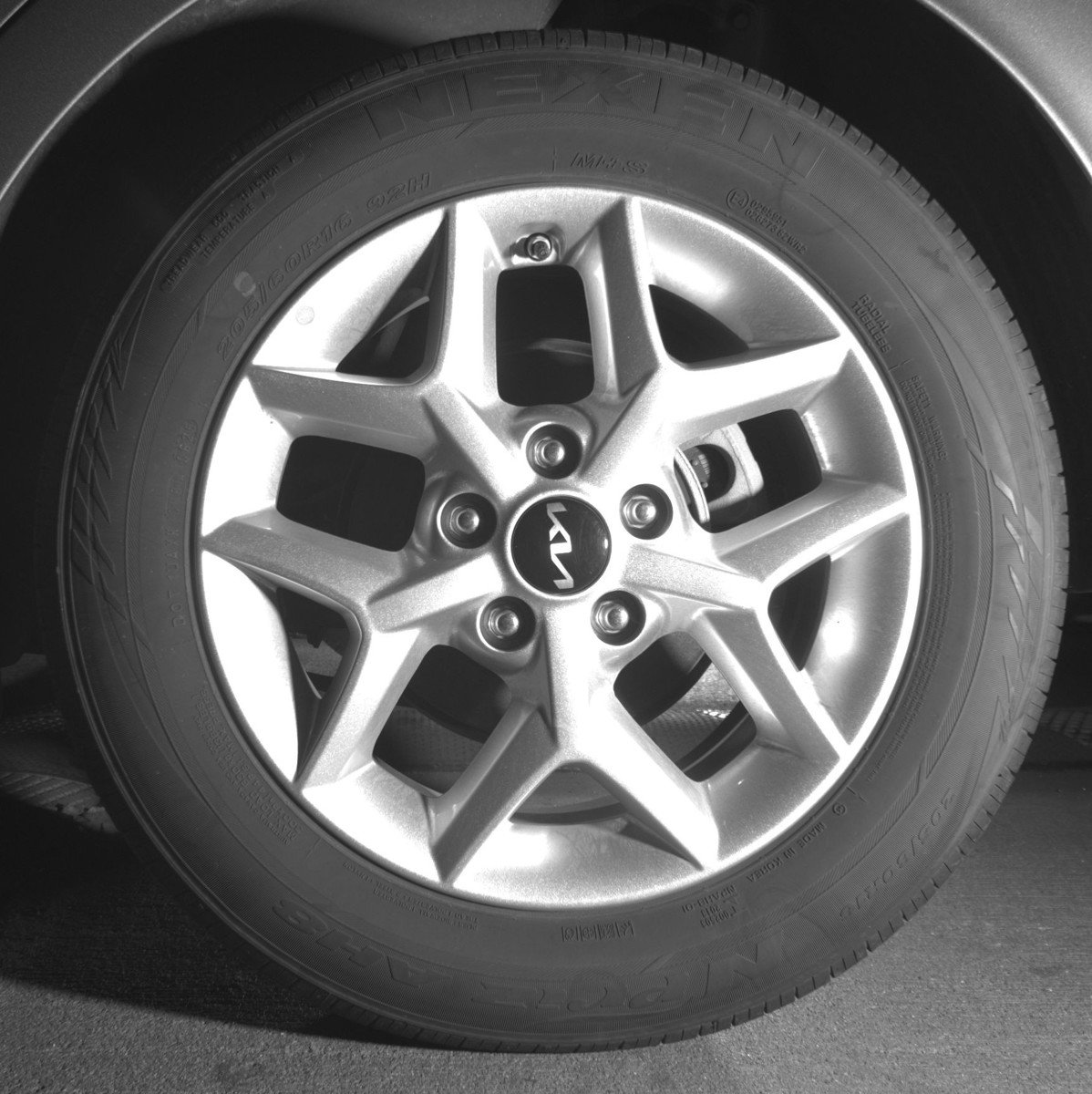 Used 2025 Kia Soul LX w/ LX Technology Package image 14