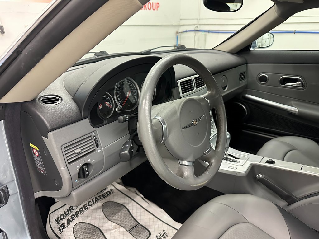 Used 2005 Chrysler Crossfire Limited image 19