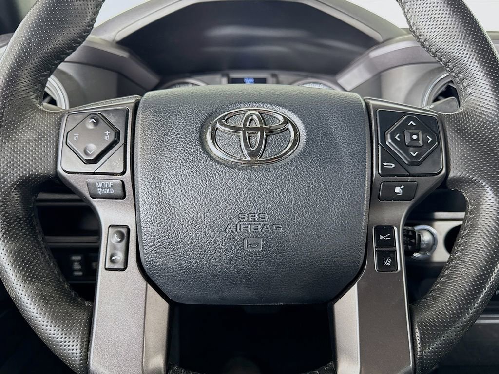 Used 2019 Toyota Tacoma TRD Off-Road w/ Technology Package AWD/4WD image 37
