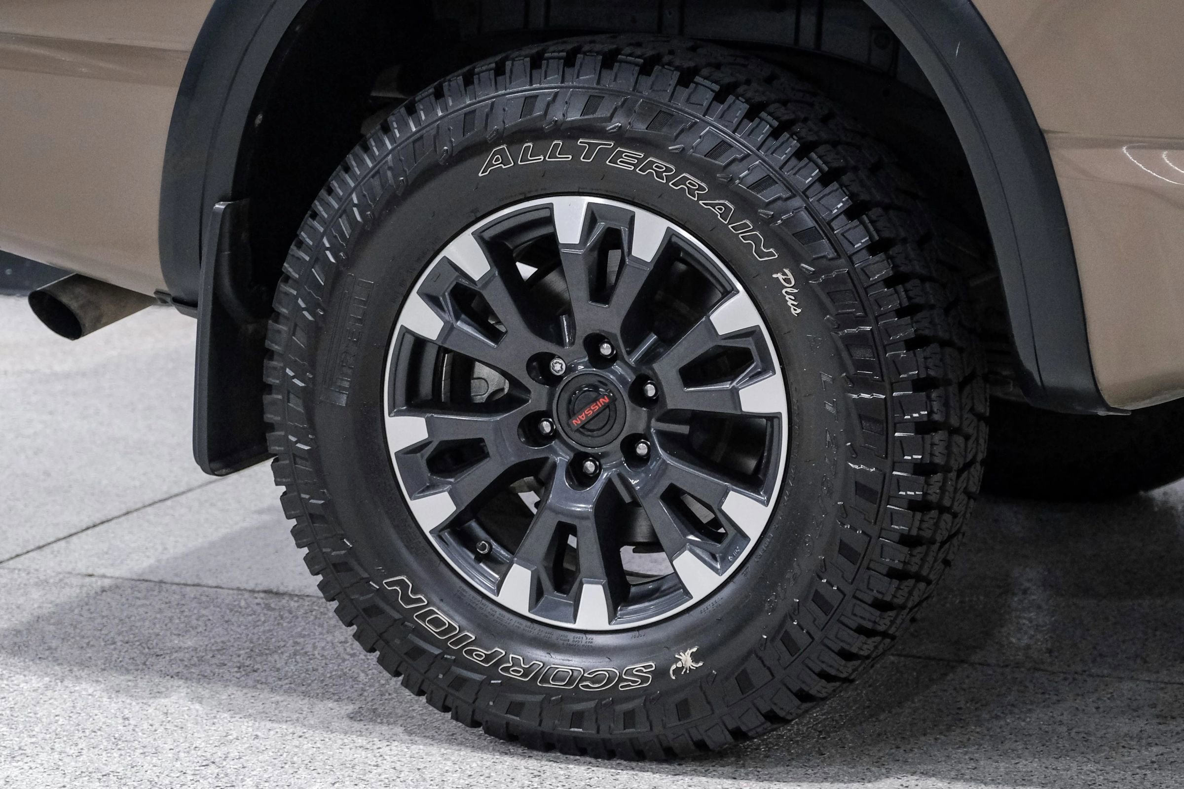 Used 2021 Nissan Titan PRO-4X w/ Off Road Protection Package image 54