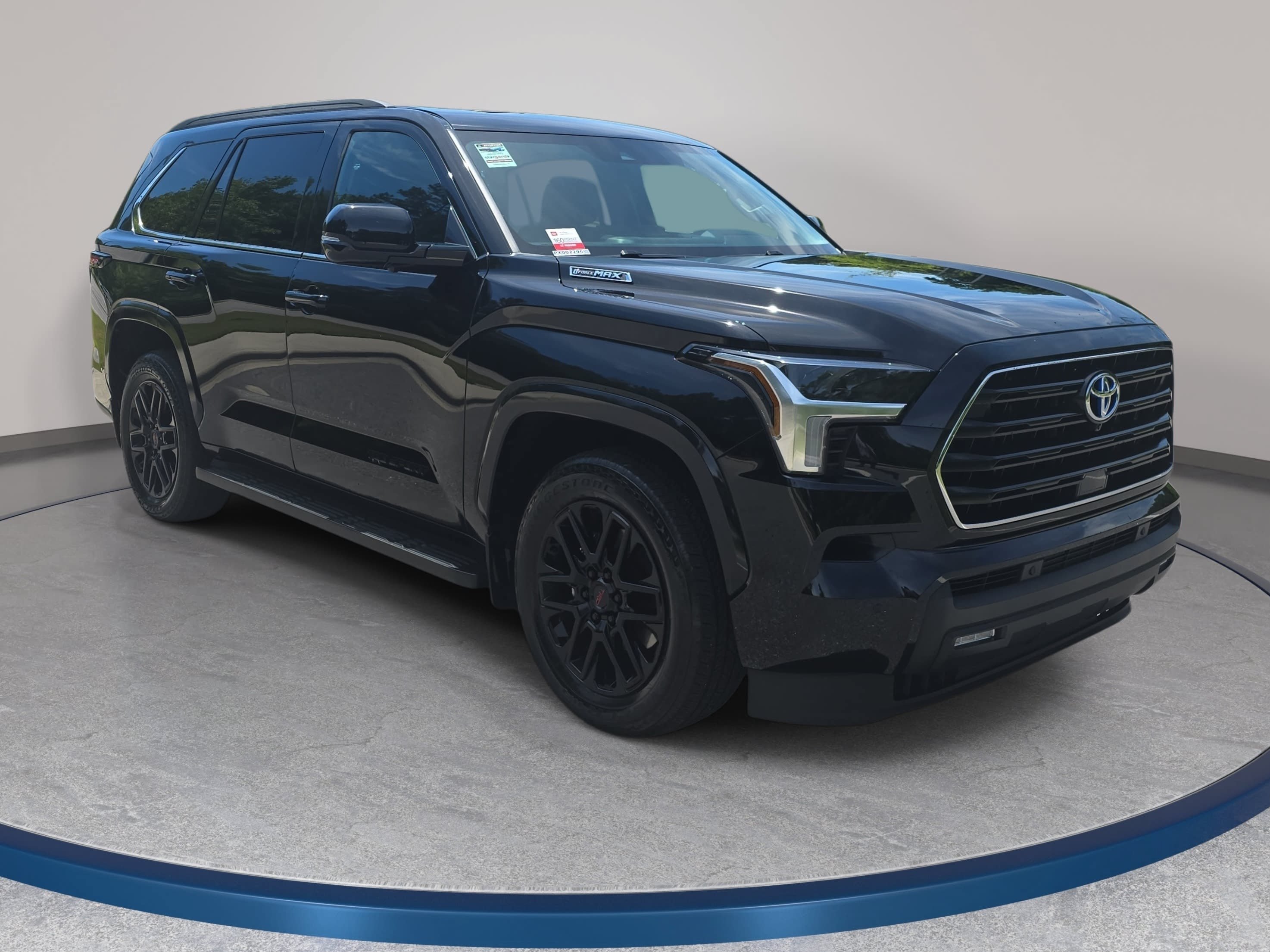 Used 2023 Toyota Sequoia SR5 w/ SR5 Premium Package RWD image 3