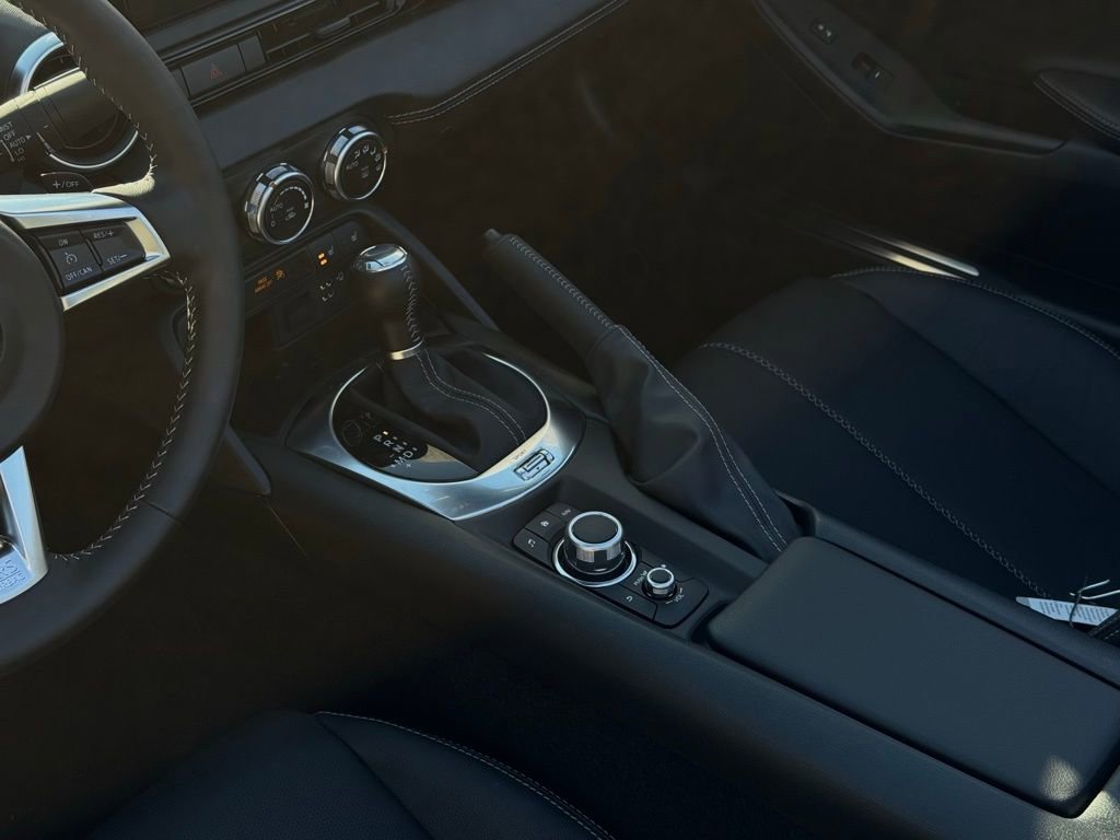 Used 2023 MAZDA MX-5 Miata Grand Touring image 25