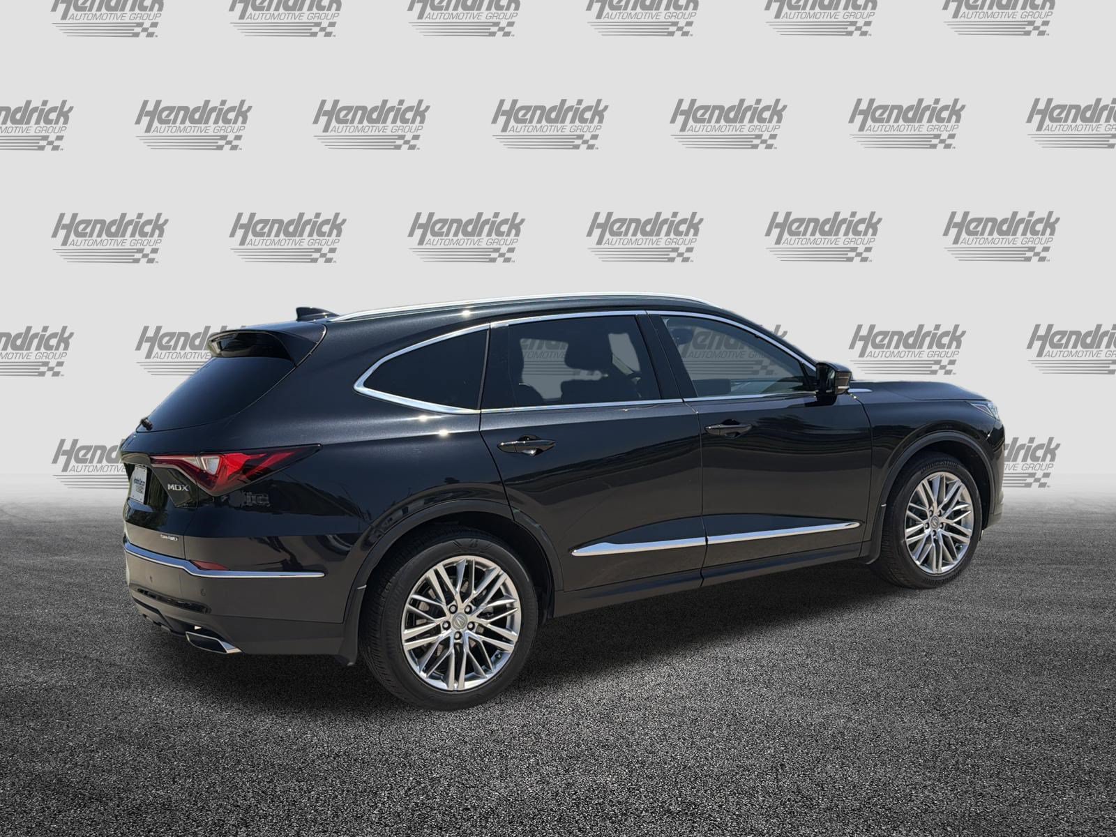 Certified 2024 Acura MDX w/ Advance Package AWD/4WD image 10