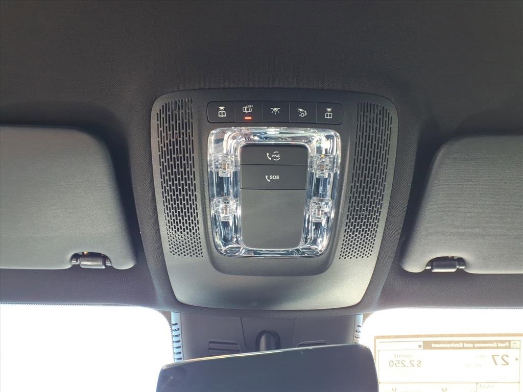 New 2025 Mercedes-Benz GLB 250 4MATIC image 25