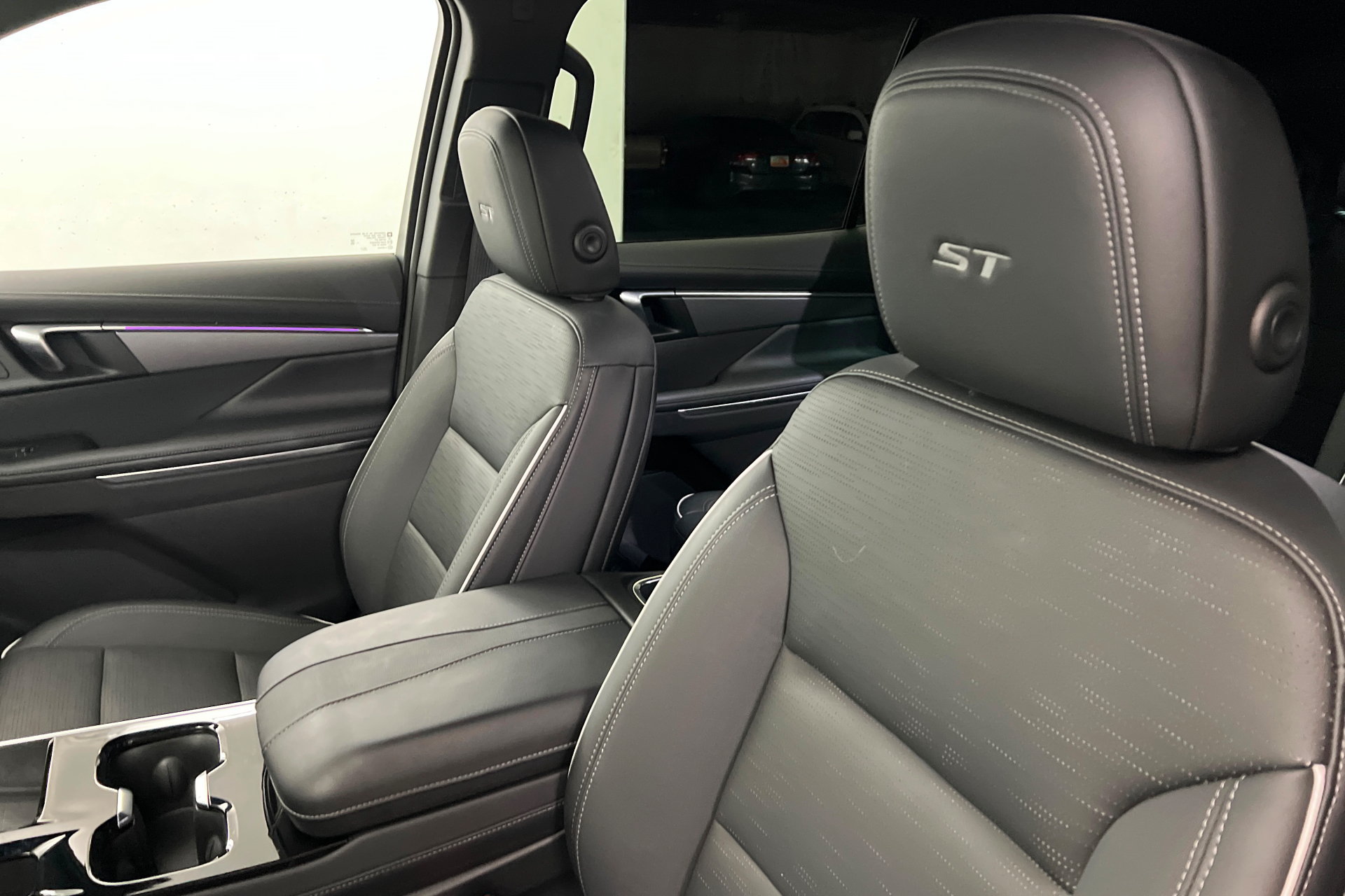 Used 2026 Buick Enclave Sport Touring FWD image 17