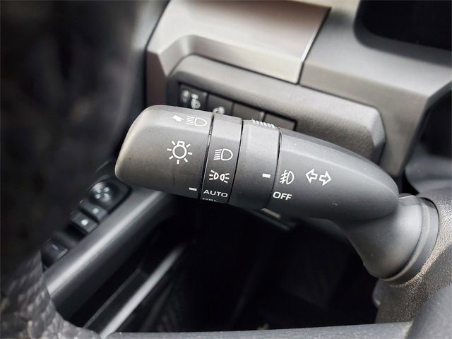 Used 2024 Toyota Tacoma TRD Off-Road image 19