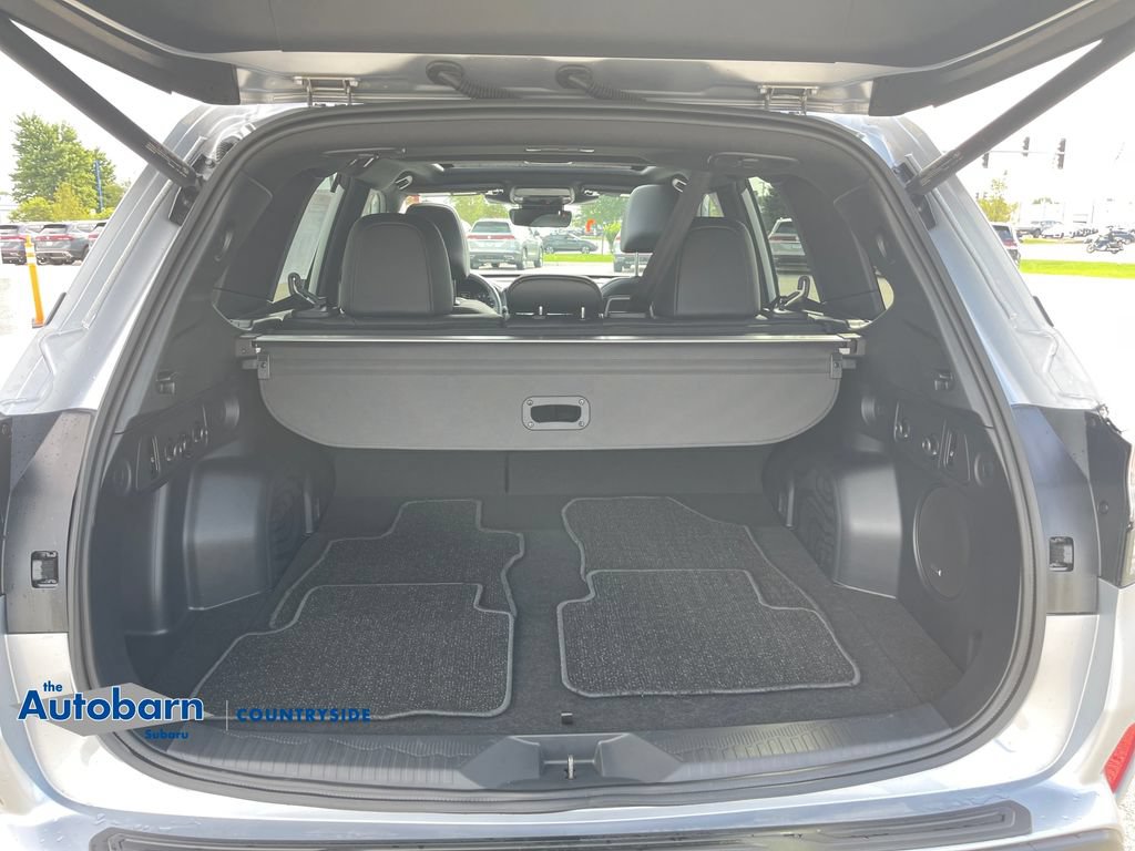 Used 2026 Subaru Forester Limited AWD/4WD image 24
