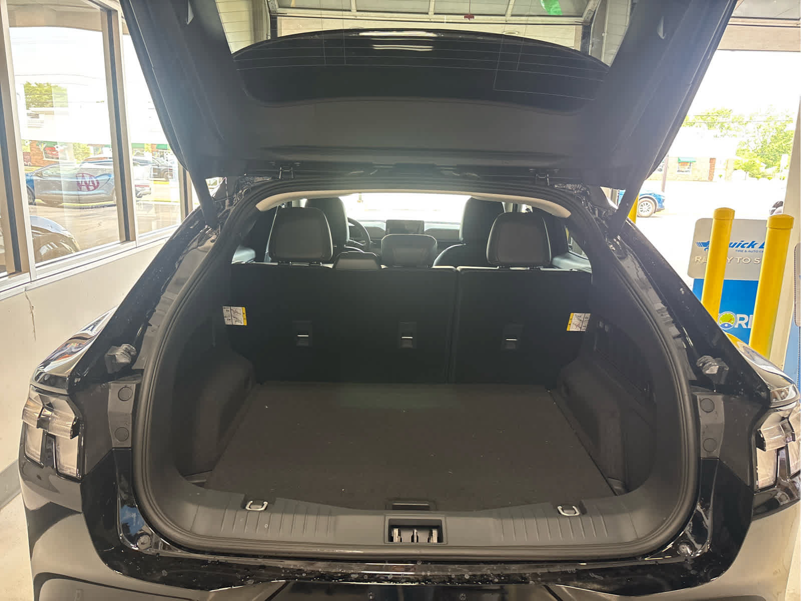 New 2026 Ford Mustang Mach-E Premium w/ Sport Appearance Package AWD/4WD image 7