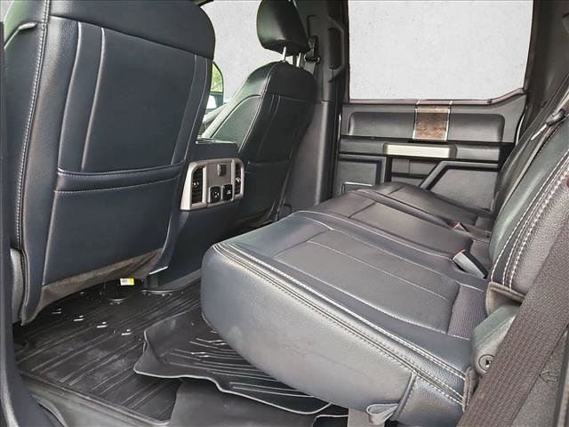Used 2022 Ford F350 Lariat w/ Black Appearance Package image 18