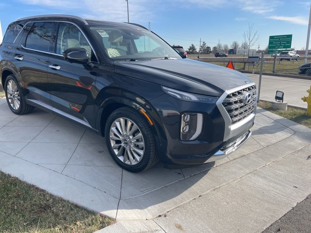 Used 2020 Hyundai Palisade Limited image 2
