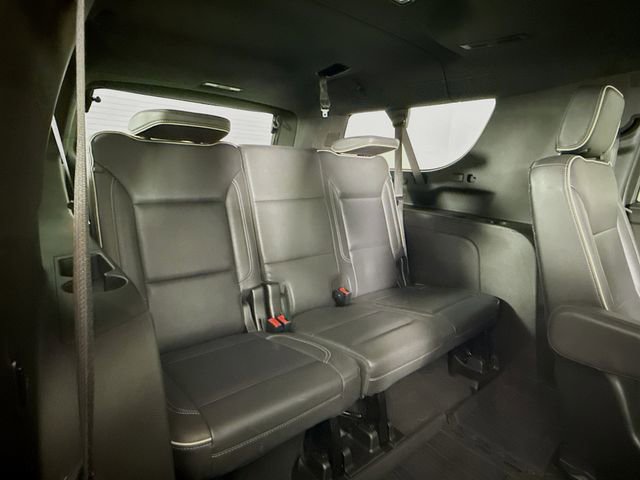 Used 2021 Chevrolet Suburban Premier w/ Premium Package image 29