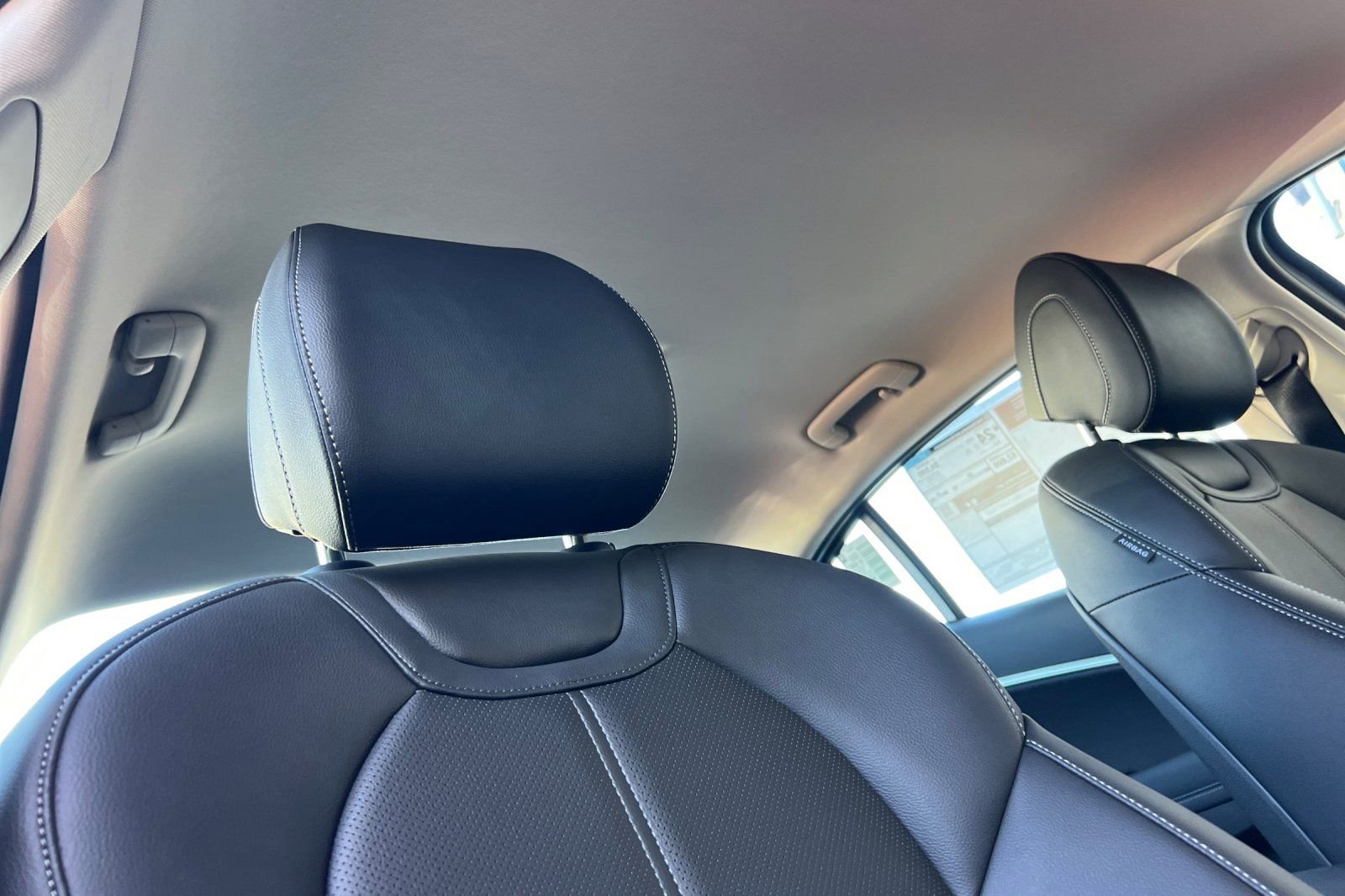 Used 2026 Genesis G70 2.5T image 20