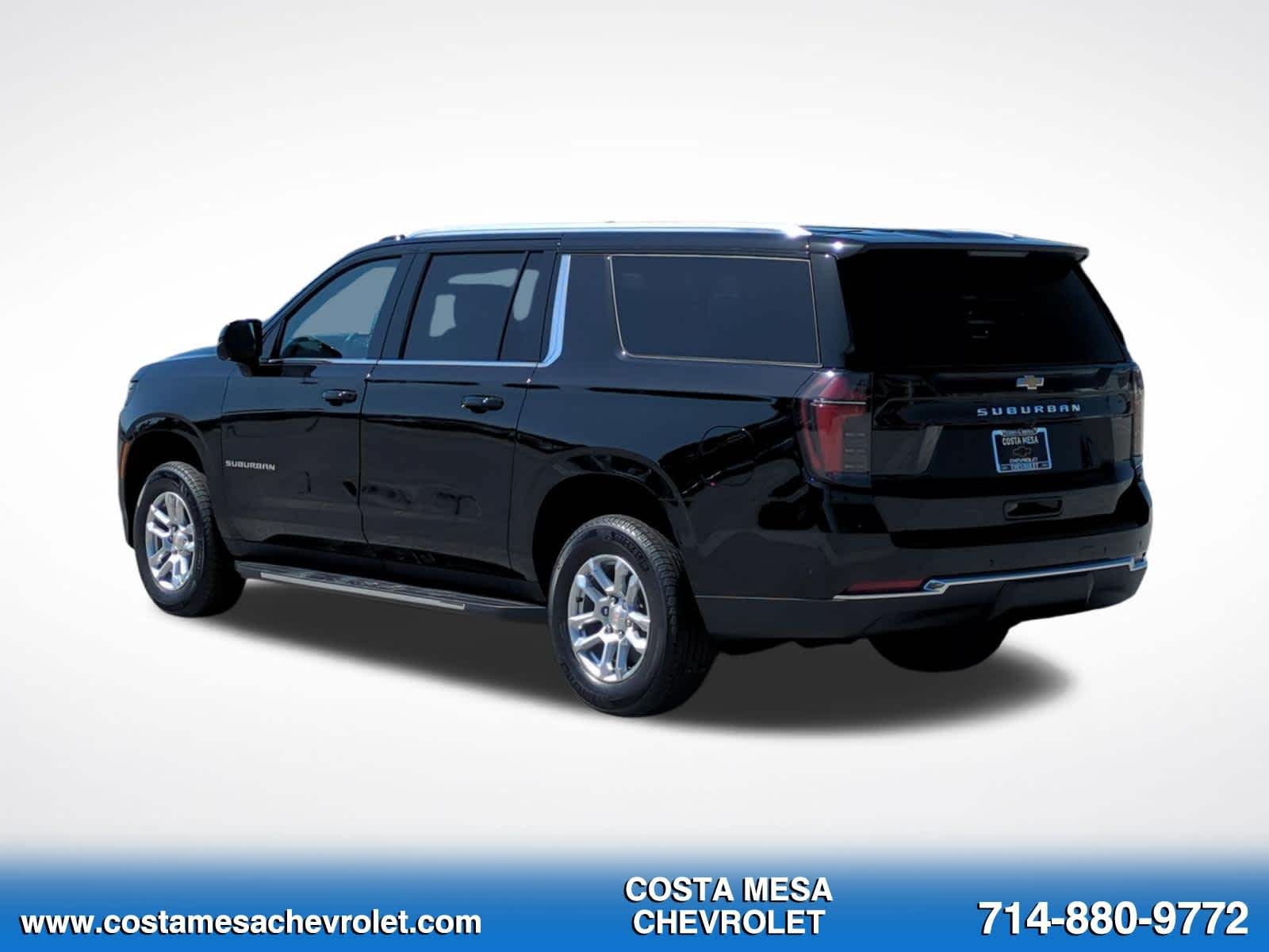 New 2026 Chevrolet Suburban LS RWD image 7