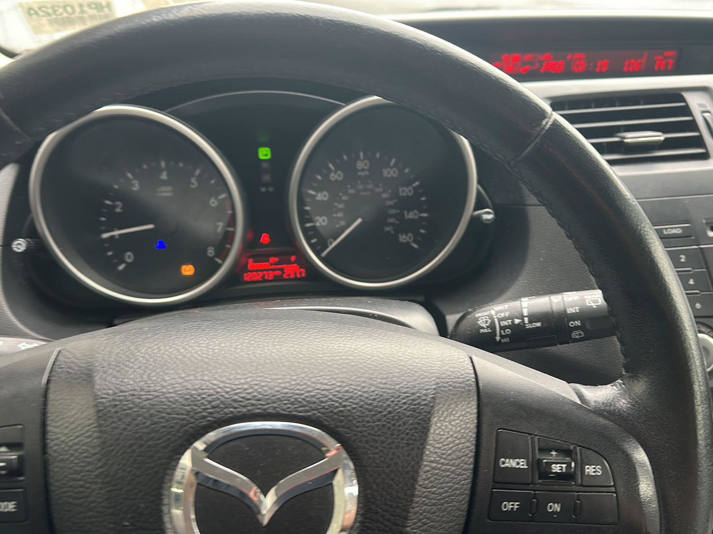 Used 2014 MAZDA MAZDA5 Touring FWD image 10