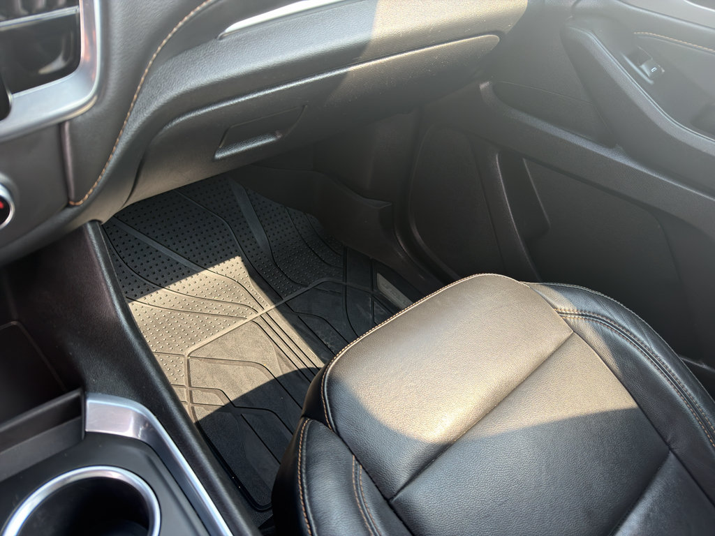 Used 2019 Chevrolet Traverse LT AWD/4WD image 19