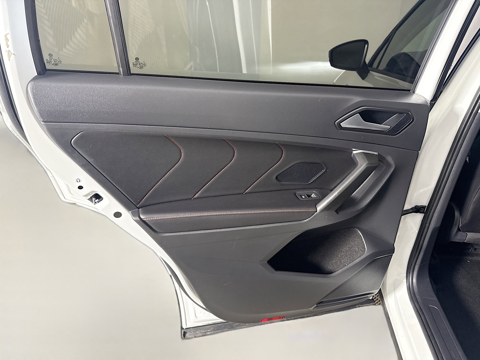 Used 2024 Volkswagen Tiguan Wolfsburg Edition image 26