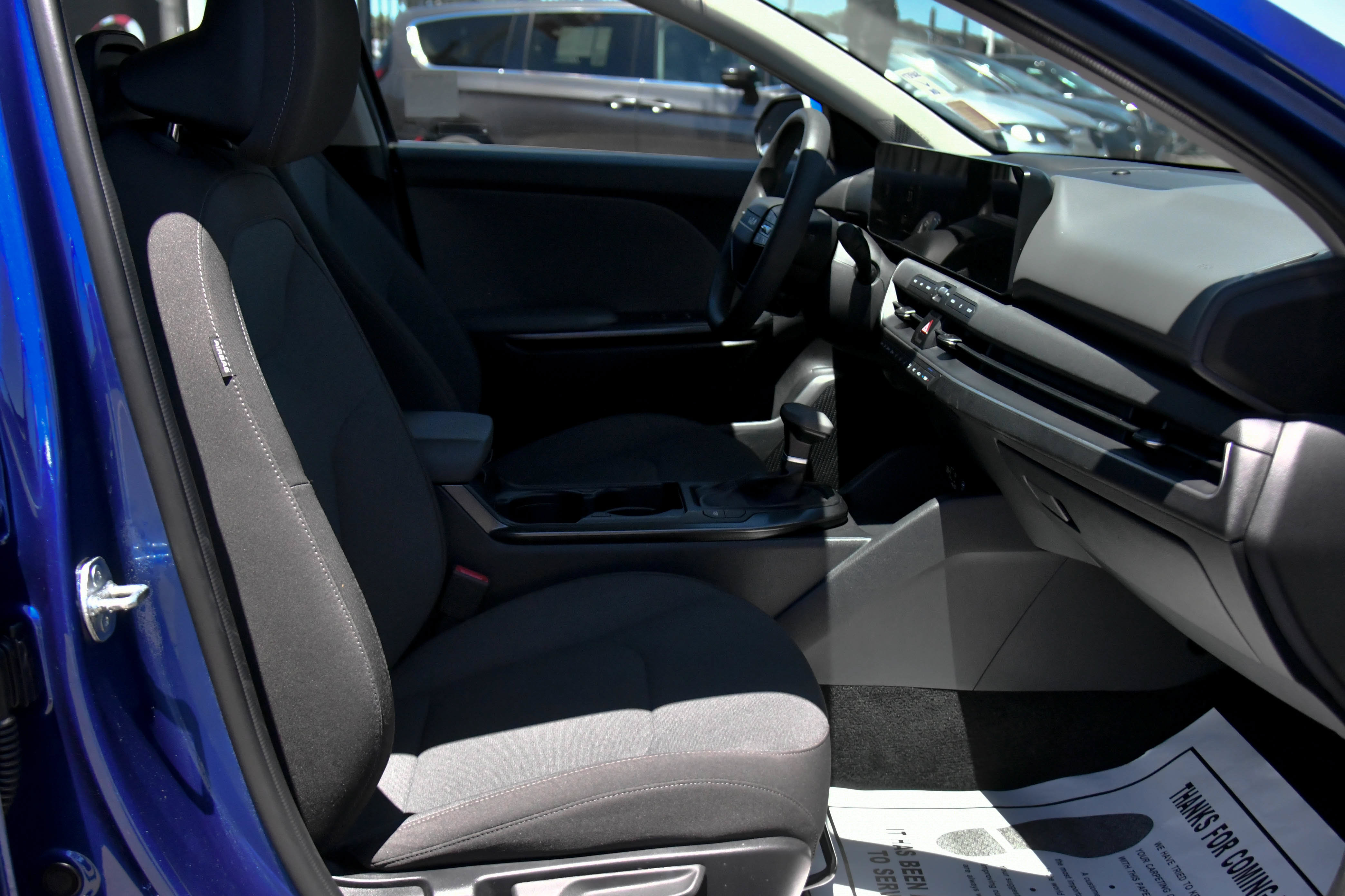 Used 2025 Kia K4 FWD image 46
