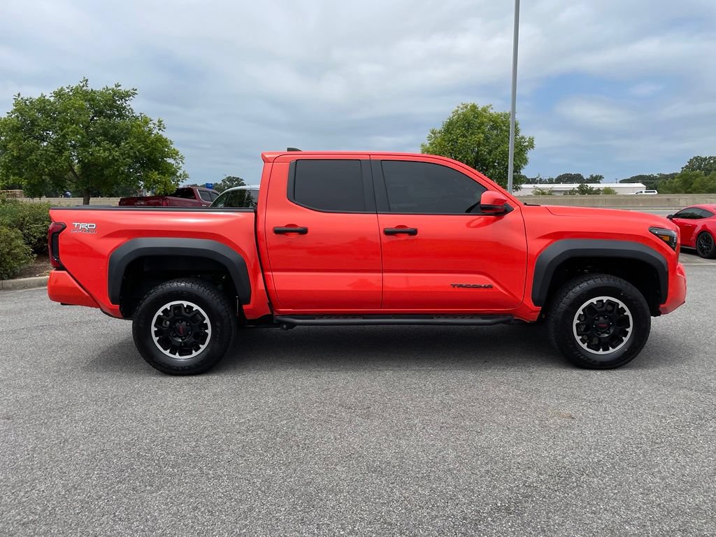 Used 2024 Toyota Tacoma TRD Off-Road AWD/4WD image 9