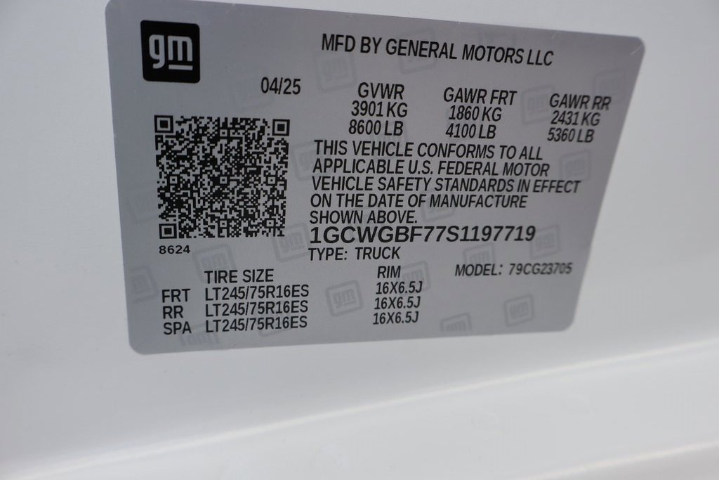 New 2025 Chevrolet Express 2500 Extended w/ Driver Convenience Package image 45