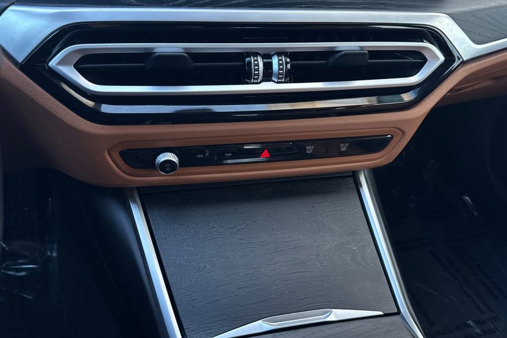 Used 2023 BMW i4 eDrive35 w/ Premium Package image 23