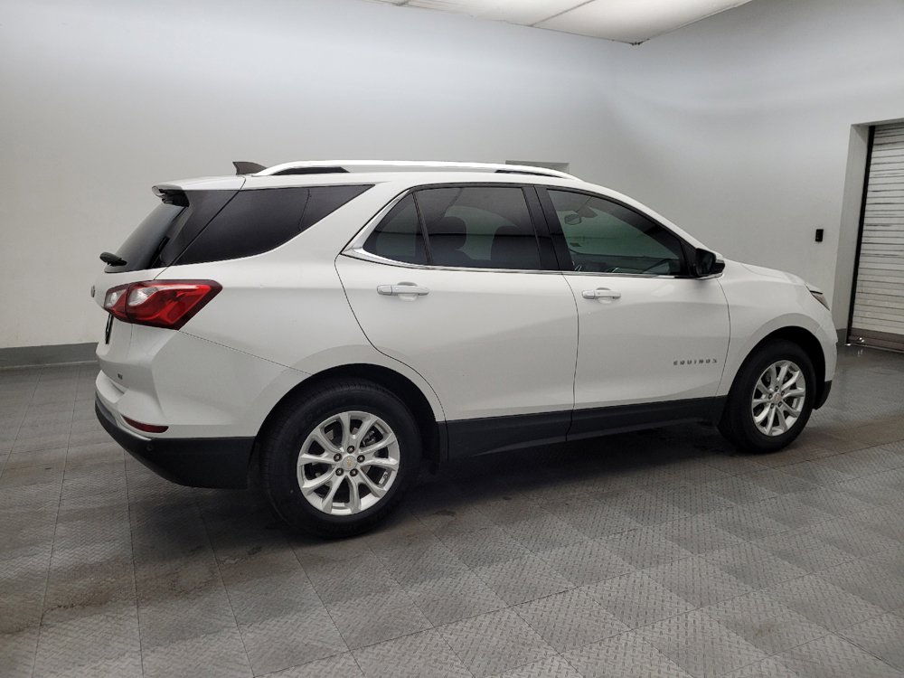 Used 2018 Chevrolet Equinox LT w/ Sun & Infotainment Package FWD image 10